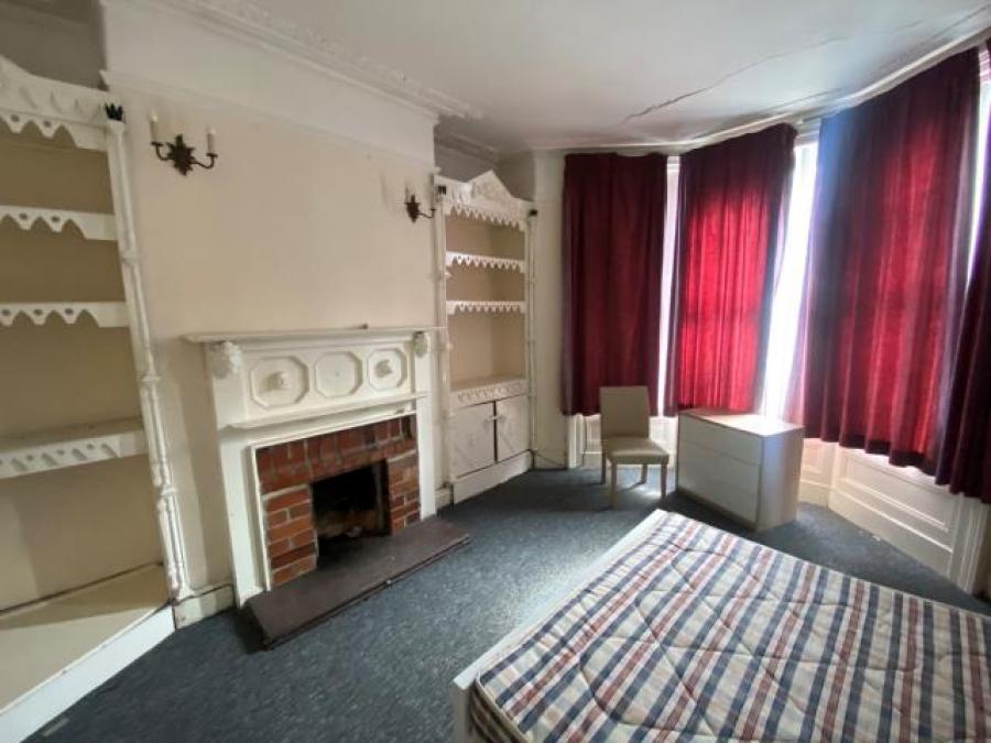 7b Gainsborough Road, Liverpool