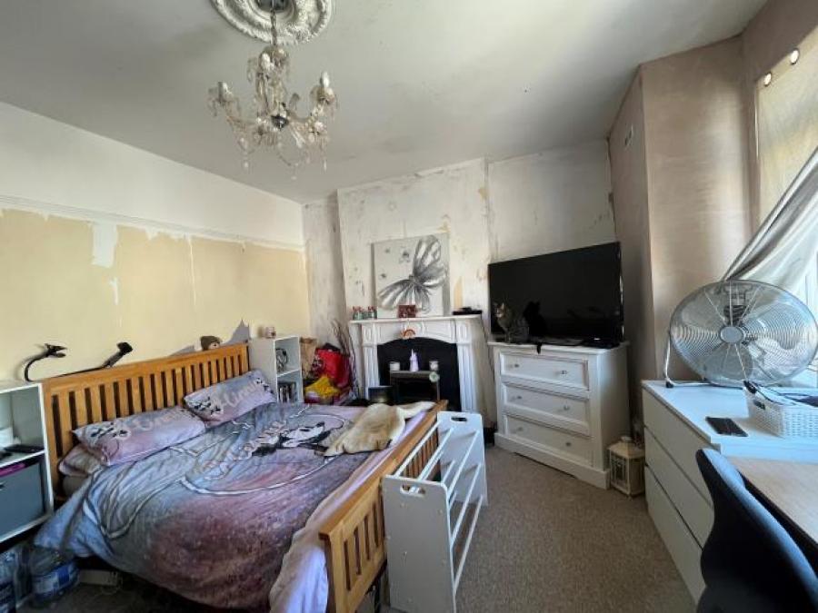13a Manor Road, Paignton, Devon