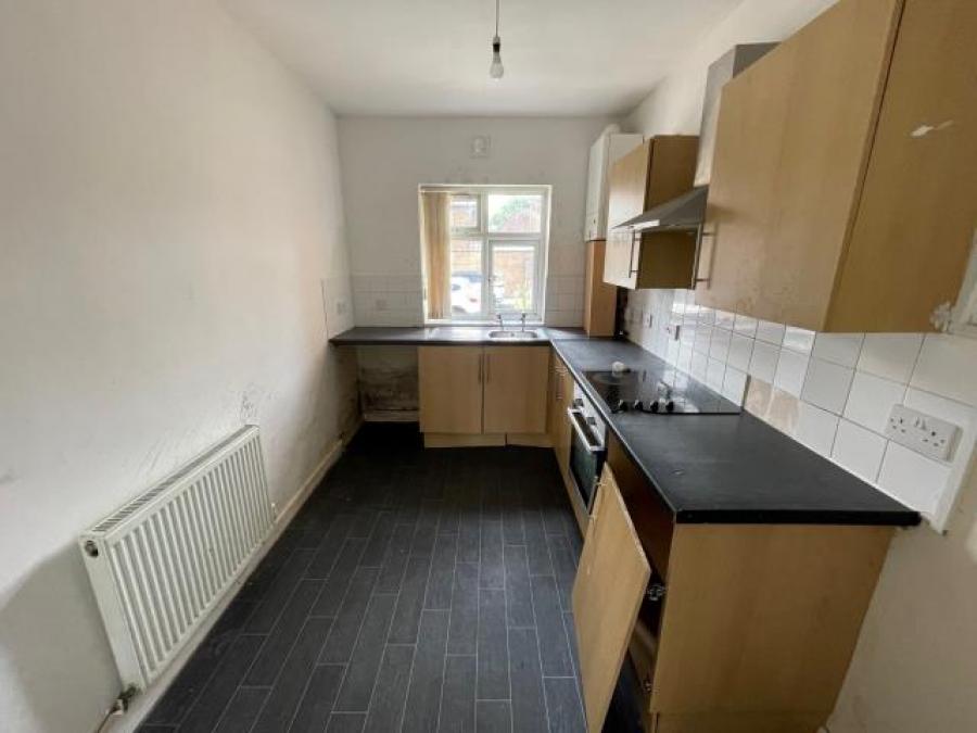 16 Hillside Avenue, Huyton, Liverpool