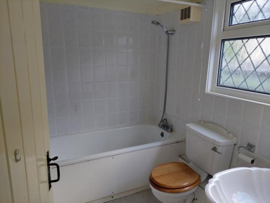 30 Holcombe Village, Holcombe, Dawlish, Devon