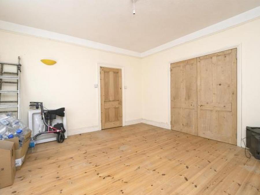 17 Mayors Avenue, Dartmouth, Devon