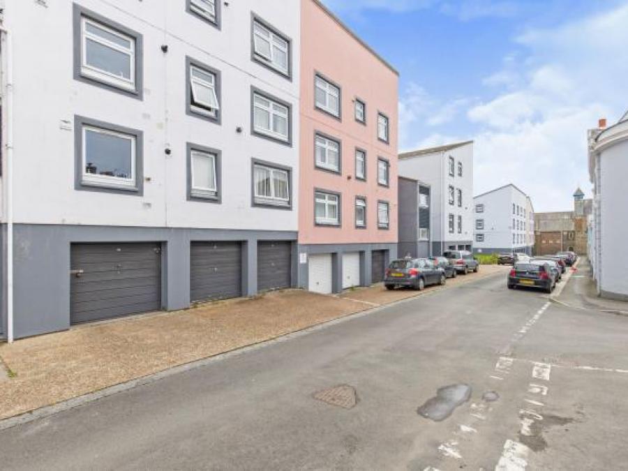 52 Harvey Street, Torpoint, Cornwall