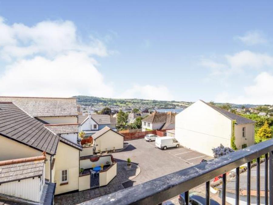 7 Elmhurst Court, Hermosa Road, Teignmouth, Devon