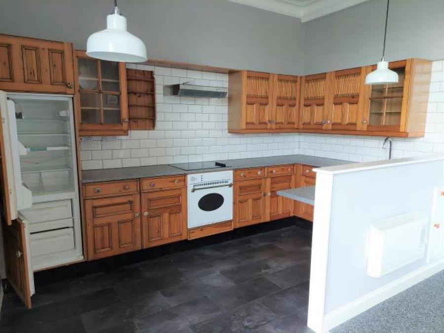Flat 2, 12a The Walk, Launceston, Cornwall
