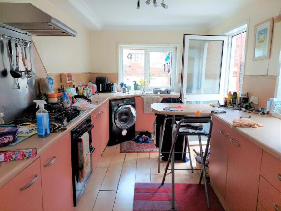 19 York Road, Paignton, Devon