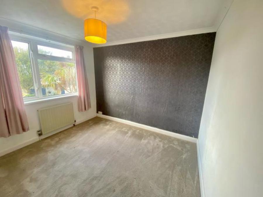 11 Trescoe Road, Long Rock, Penzance, Cornwall