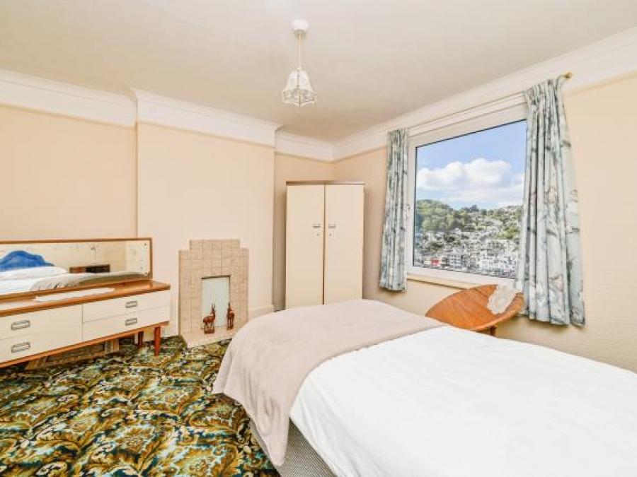 Suncrest, Barbican Hill, Looe, Cornwall