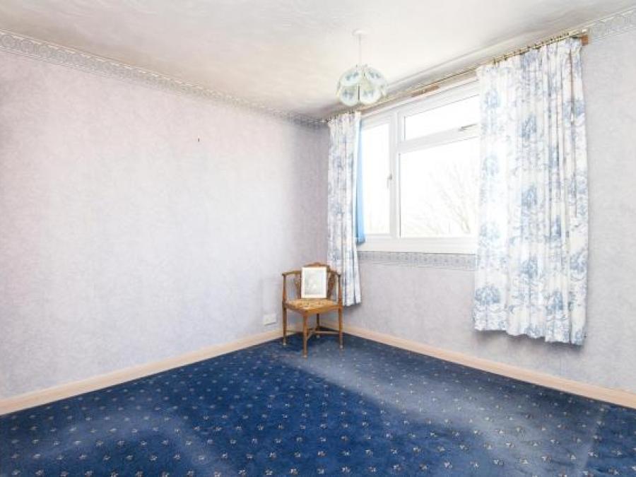 32 Quarry Park Road, Exeter