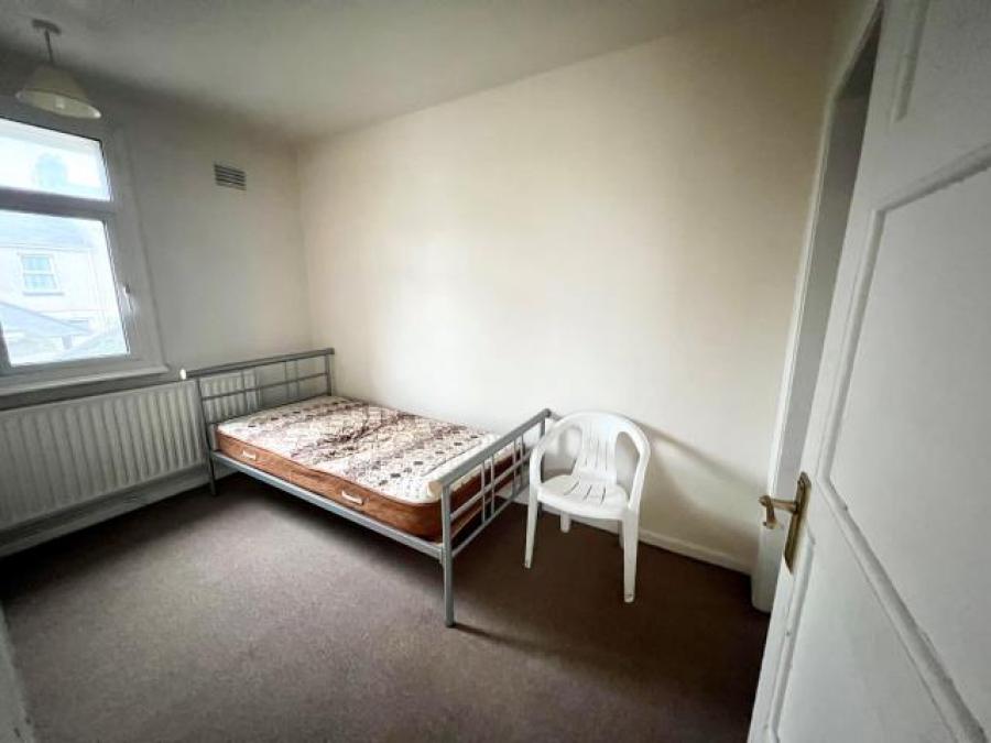 31 Craigmore Avenue, Plymouth