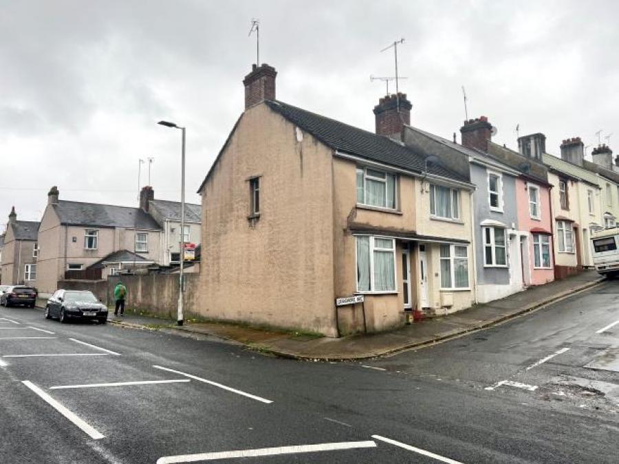 31 Craigmore Avenue, Plymouth