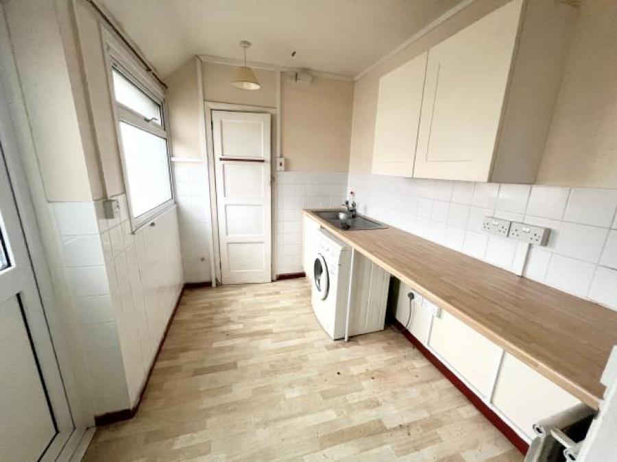 31 Craigmore Avenue, Plymouth