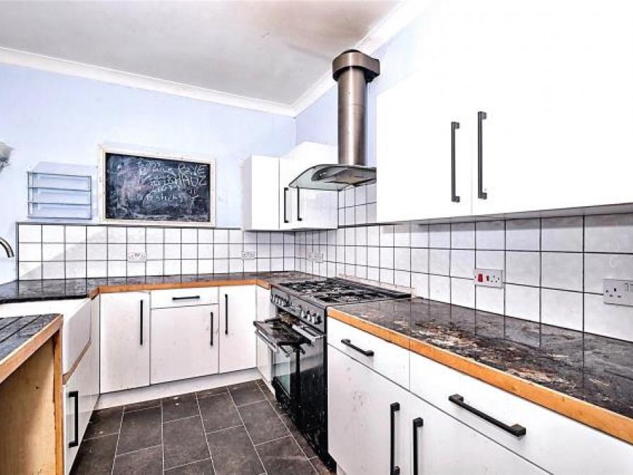 Flats 1 & 2 Penare Court, Penzance, Cornwall Countrywide Property