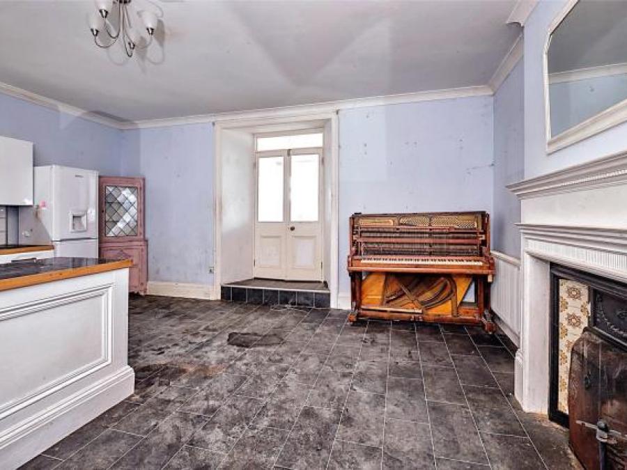 Flats 1 & 2 Penare Court, Penzance, Cornwall Countrywide Property