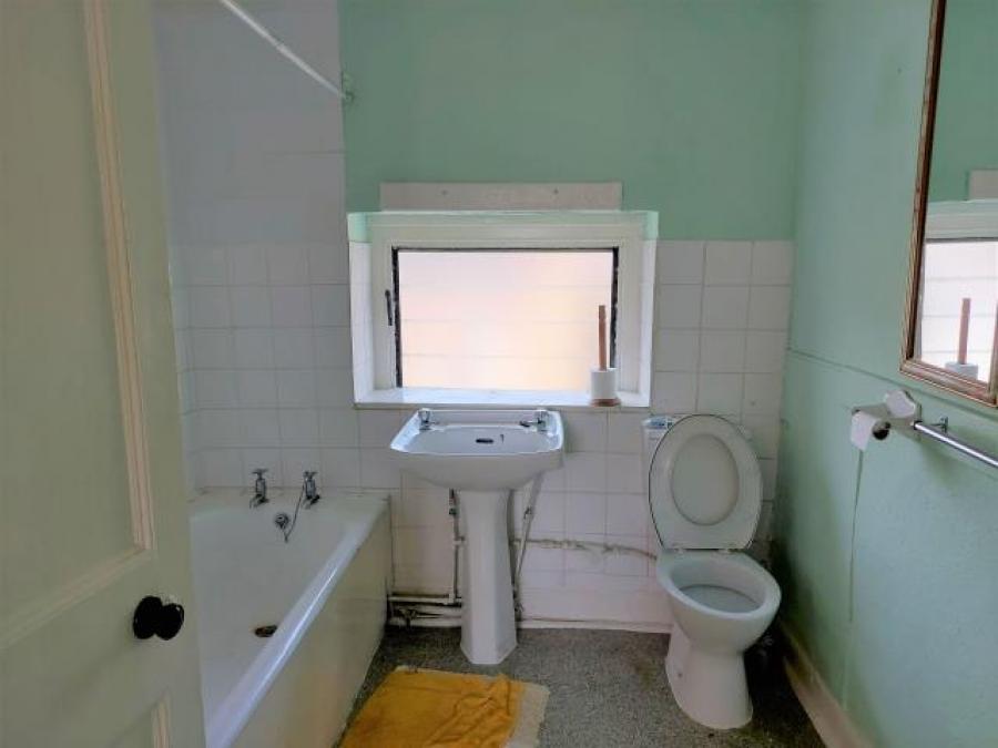 2 - 4 East Street, Newton Abbot, Devon