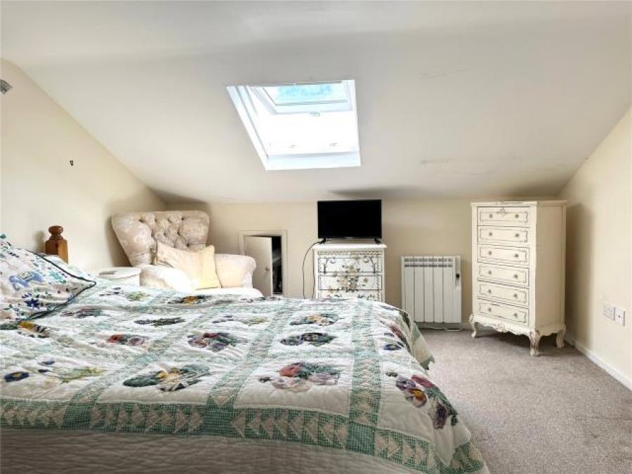 11 Brook View, Totnes, Devon