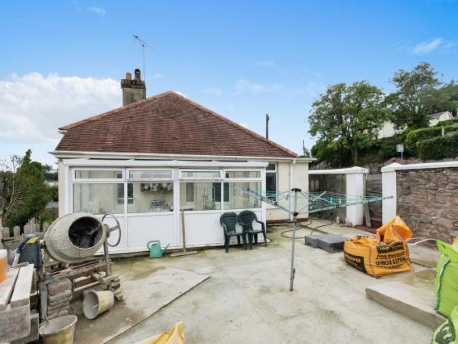 31 Castle Road, Torquay