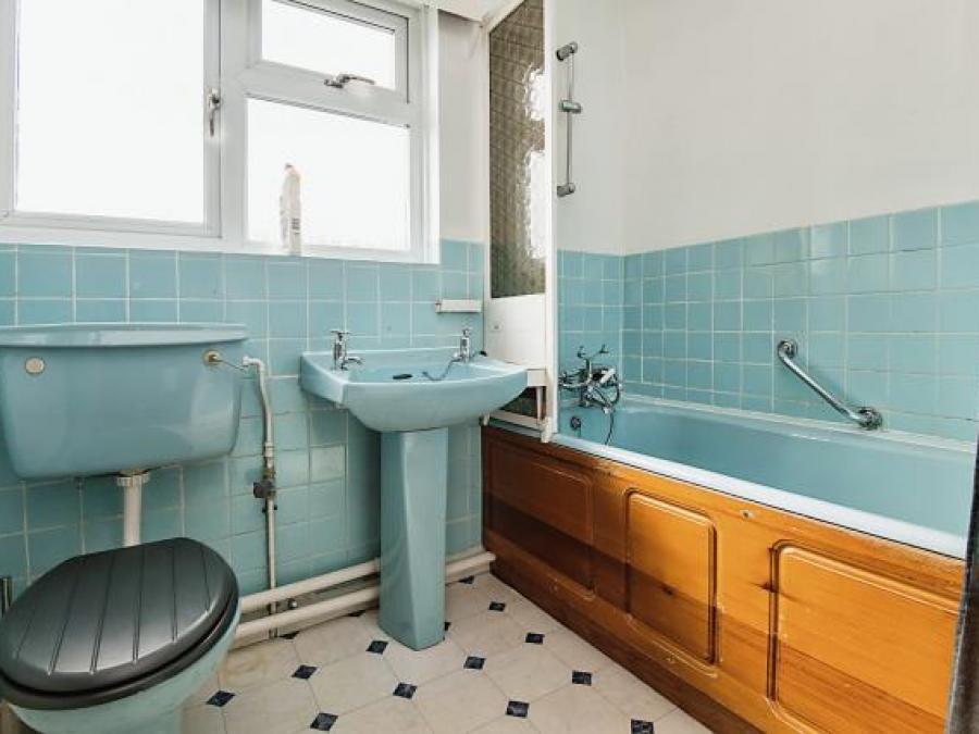 3 Winchester Avenue, Exeter