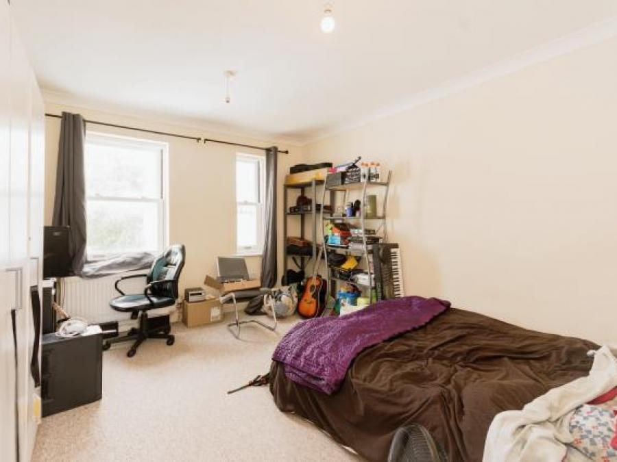 8 Collingwood, 38 Braddons Hill Road East, Torquay
