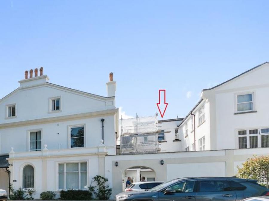 8 Collingwood, 38 Braddons Hill Road East, Torquay