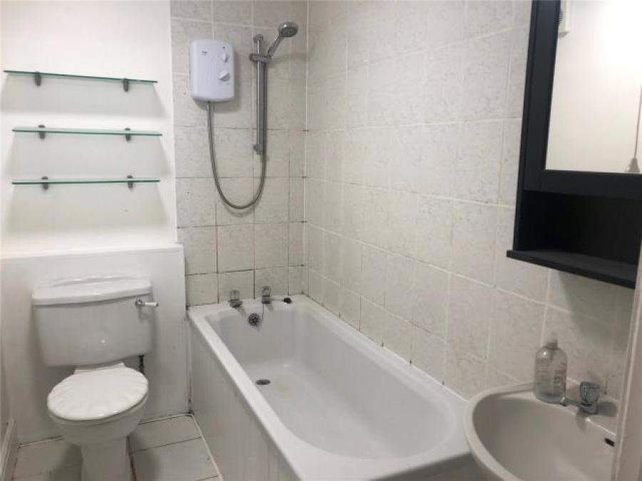 Flat 1, 30 Connaught Avenue, Plymouth