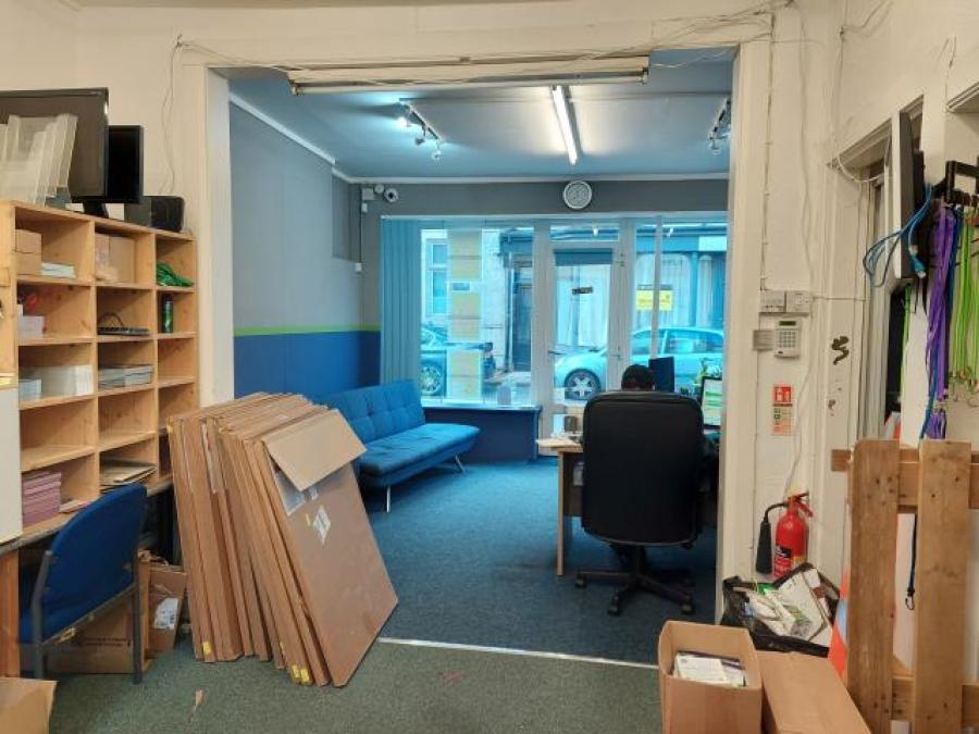 201 & 201a Union Street, Torquay