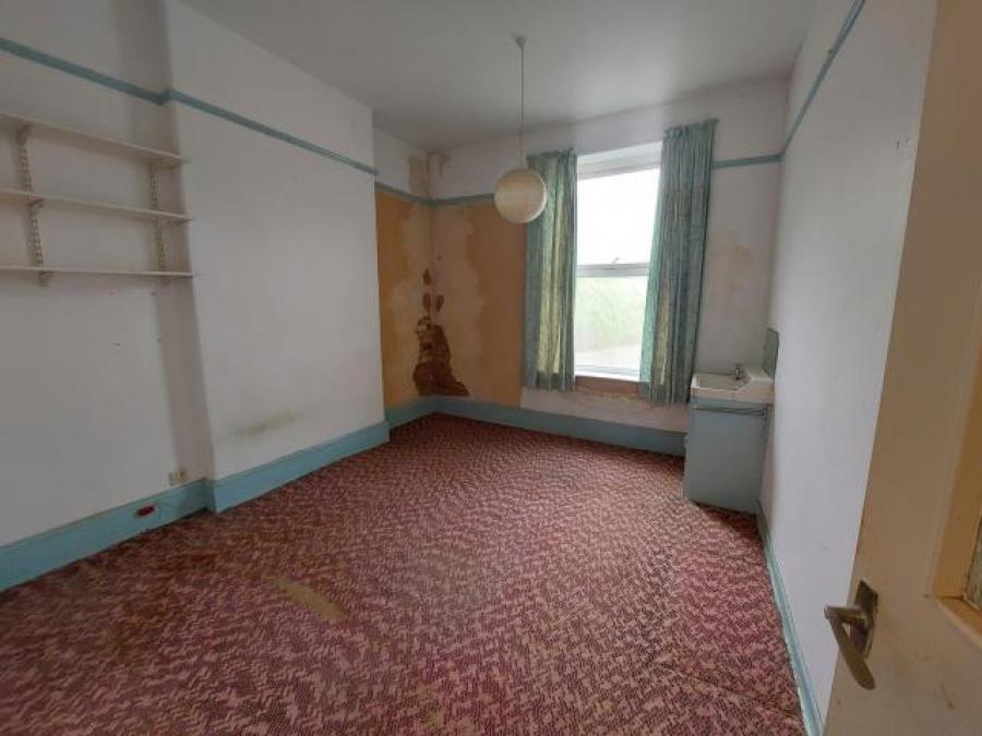 Flat 2, 7 Riviera Terrace, Dawlish, Devon