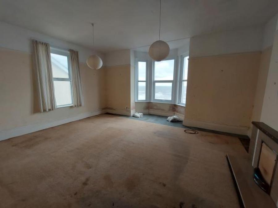 Flat 2, 7 Riviera Terrace, Dawlish, Devon