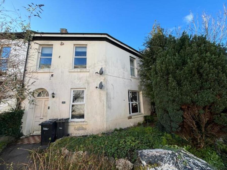 18 St. Efrides Road, Torquay