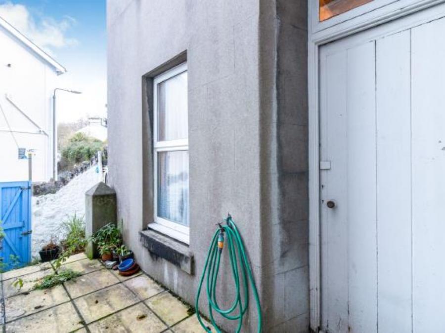 3 Upton Road, Torquay