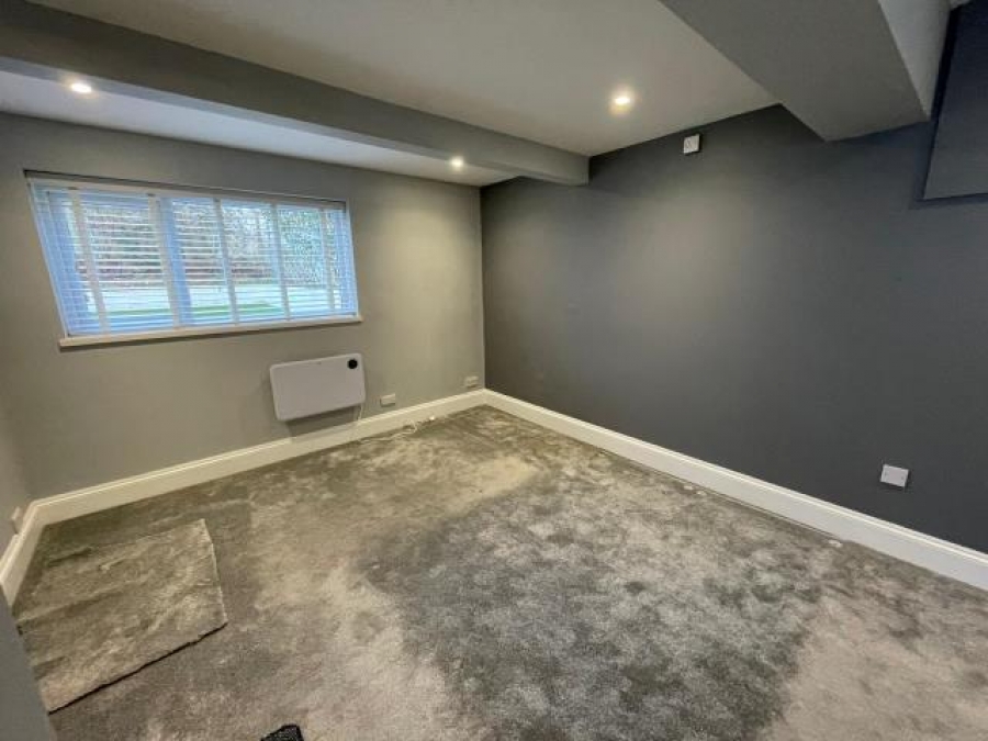 Sandpiper, 28 Youngs Park Road, Paignton, Devon