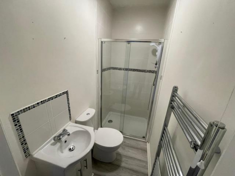 Sandpiper, 28 Youngs Park Road, Paignton, Devon