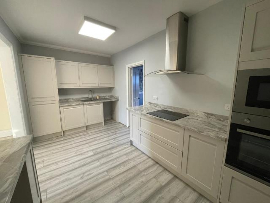 Sandpiper, 28 Youngs Park Road, Paignton, Devon