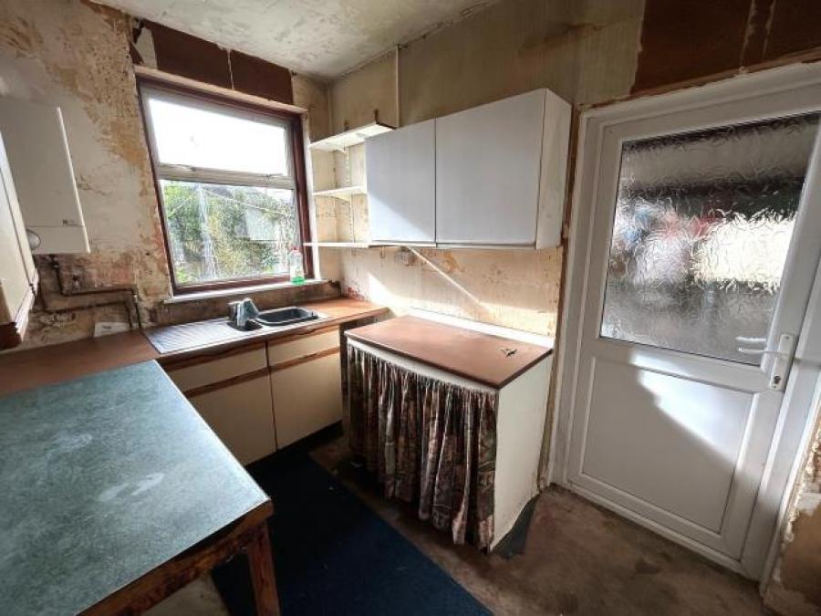 25 Randwick Park Road, Plymouth, Devon