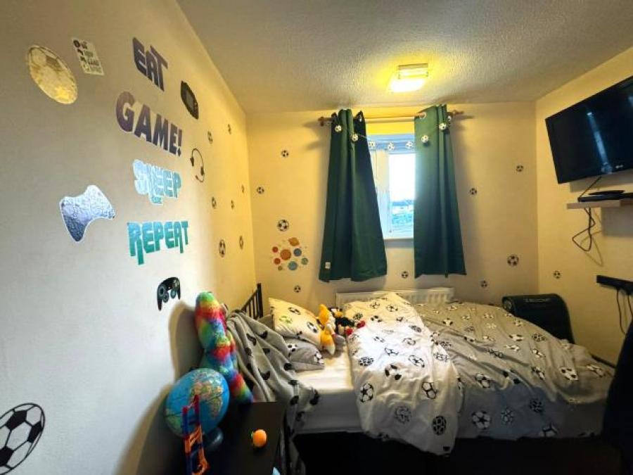 67 Raleigh Avenue, Torquay