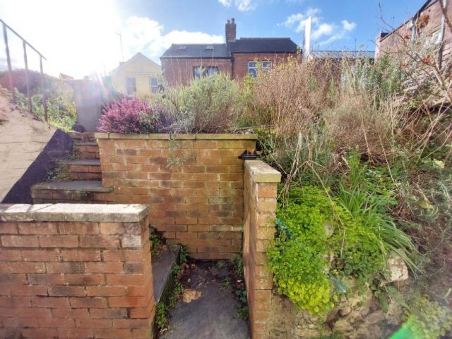 1a, Grosvenor Place, Exeter