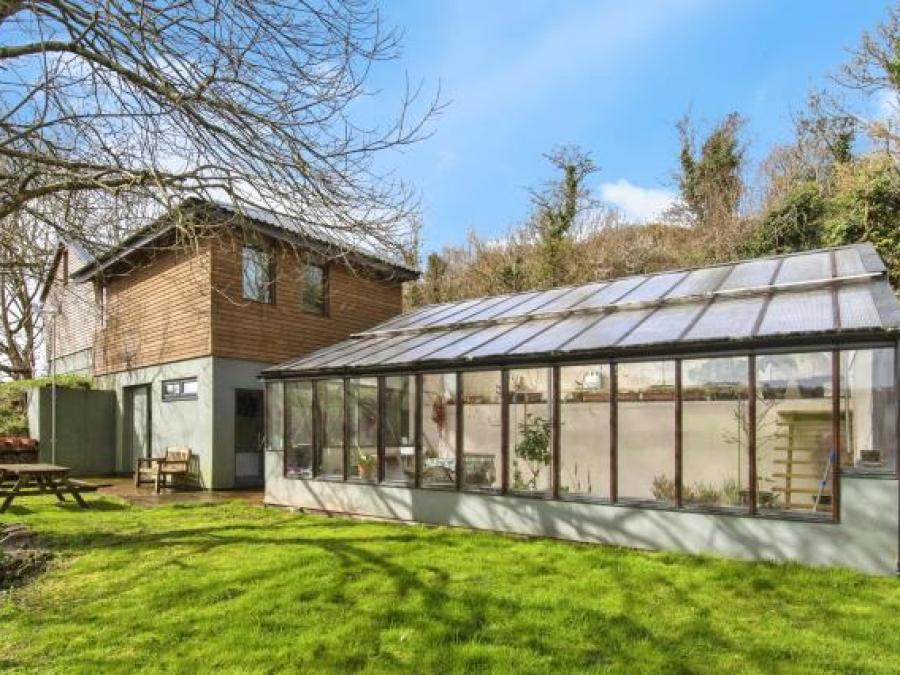 Little Kellow Farm, Longcoombe Lane, Polperro, Looe, Cornwall