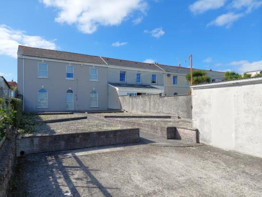 17 Marine Drive, Torpoint, Cornwall