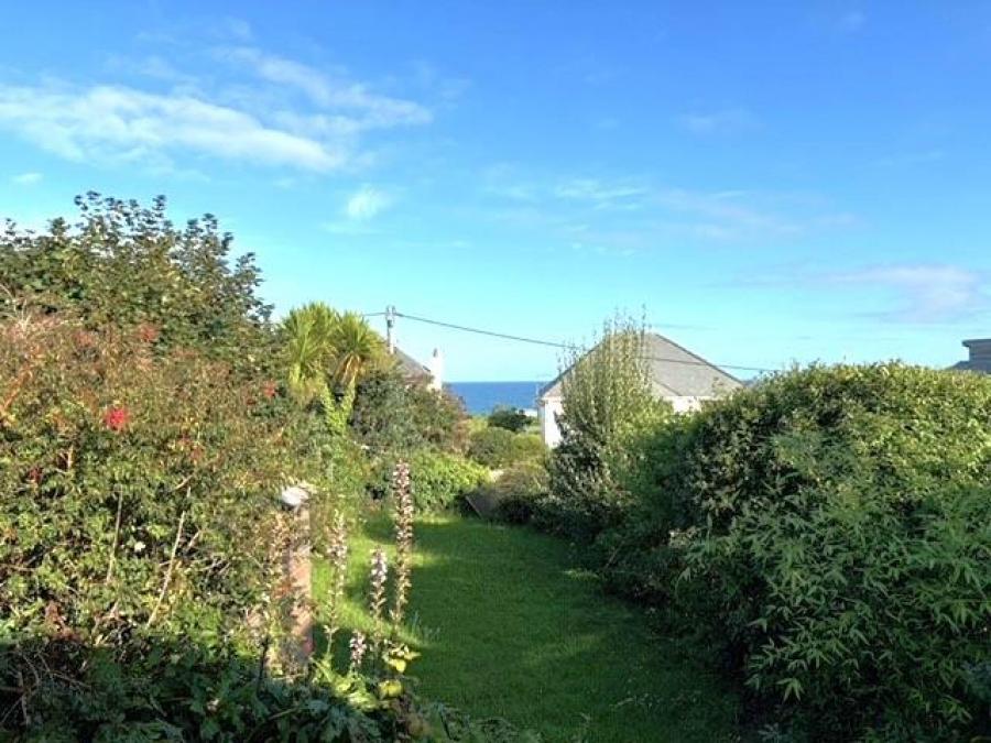 2 Sea View, Dobbin Lane, Trevone, Padstow, Cornwall