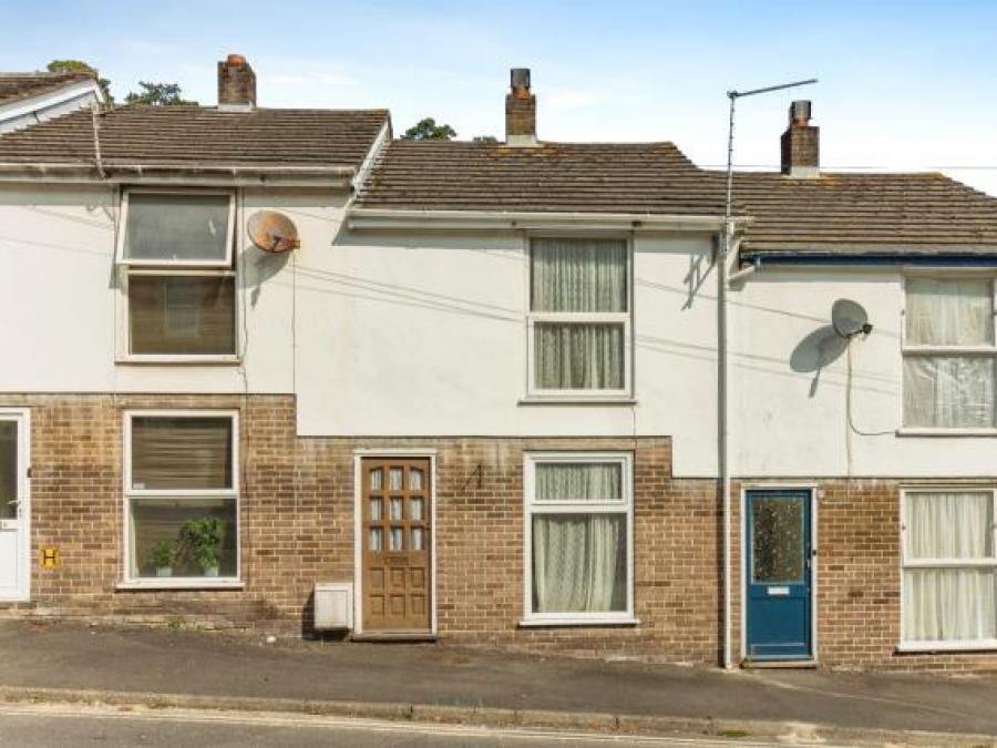 7 Swan Court, Victoria Road, Dartmouth, Devon