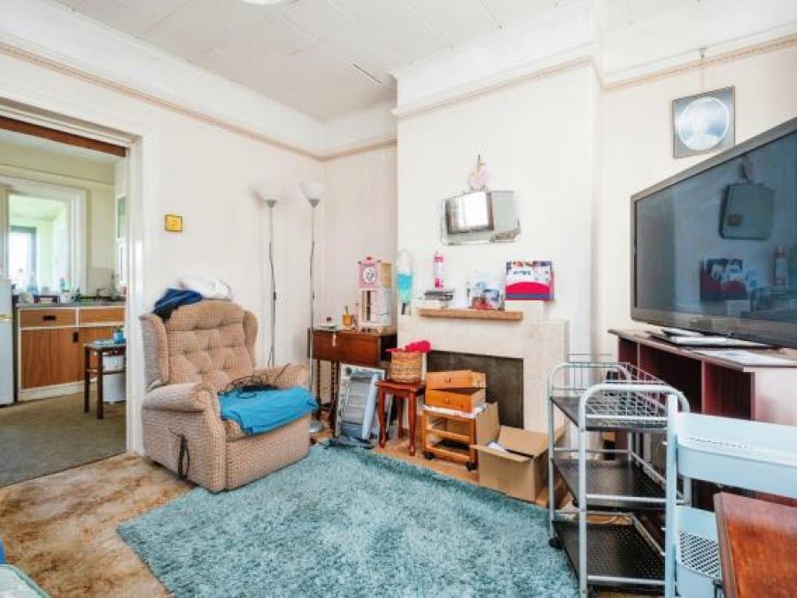 101 Howard Road, Plymouth, Devon