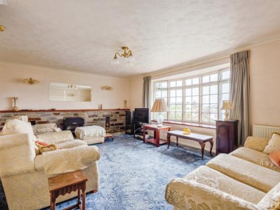 14 Beacon Park, Pelynt, Looe, Cornwall