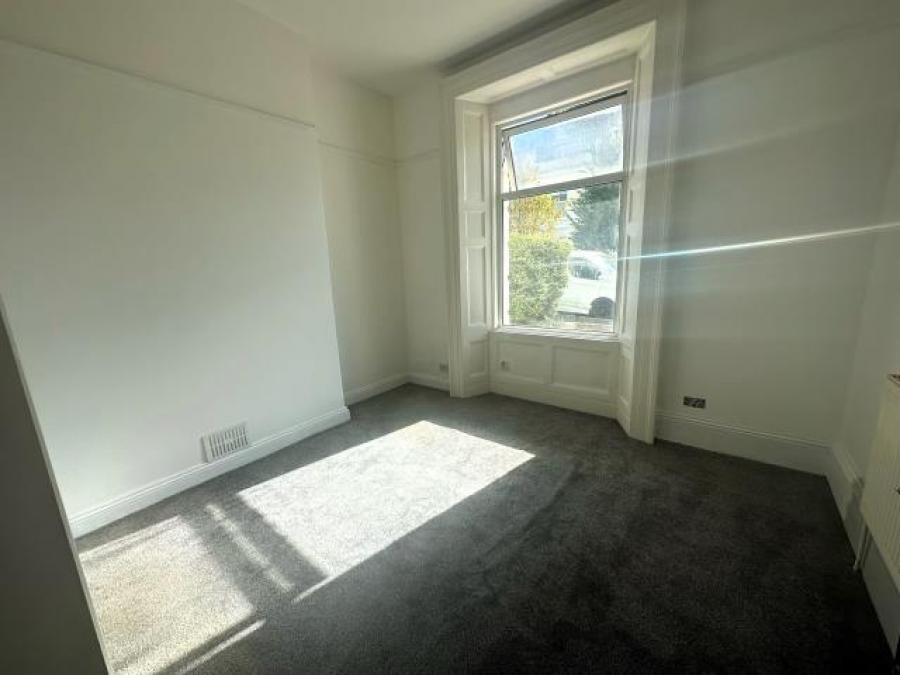 Flat 3, 49 Haddington Road, Plymouth