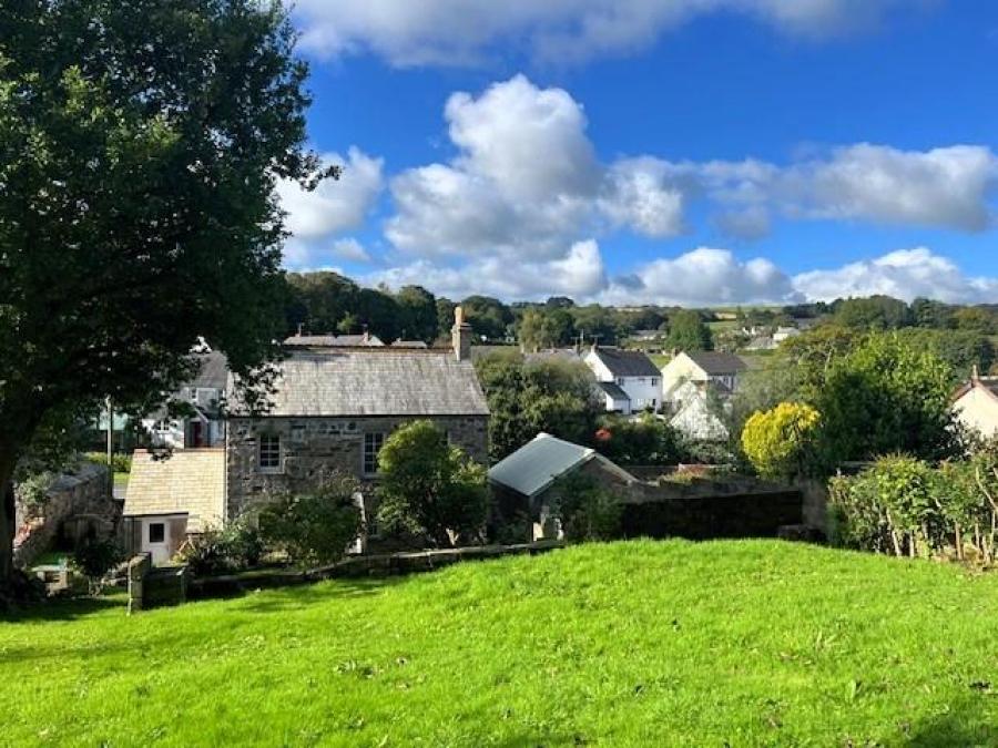 Glyn-mor, Truro Road, Lanivet, Bodmin, Cornwall