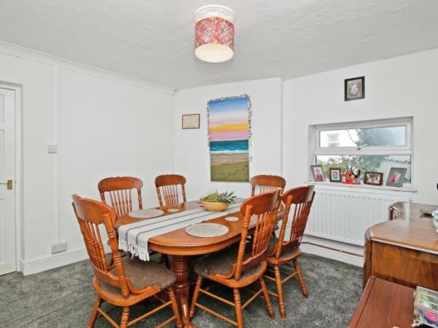 10 Garland Place, Camborne, Cornwall