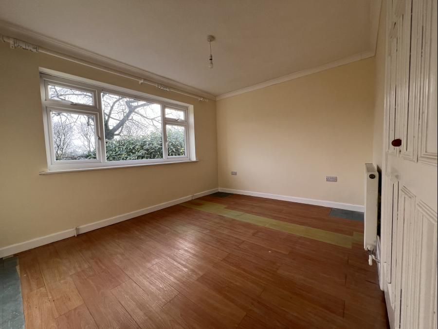 25 The Meads, Milborne Port, Sherborne, Dorset