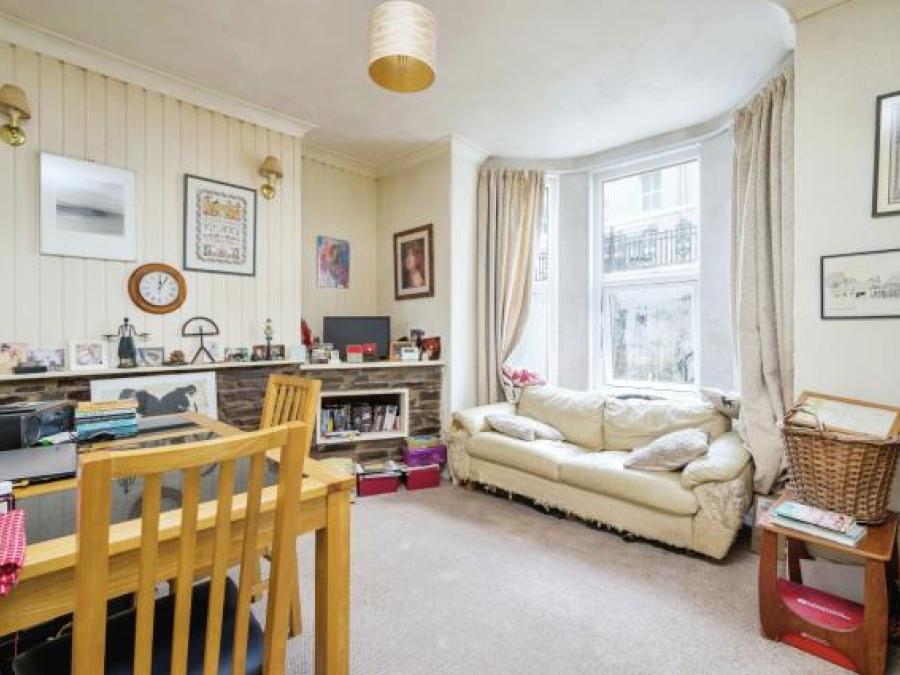 26a Fellowes Place, Plymouth