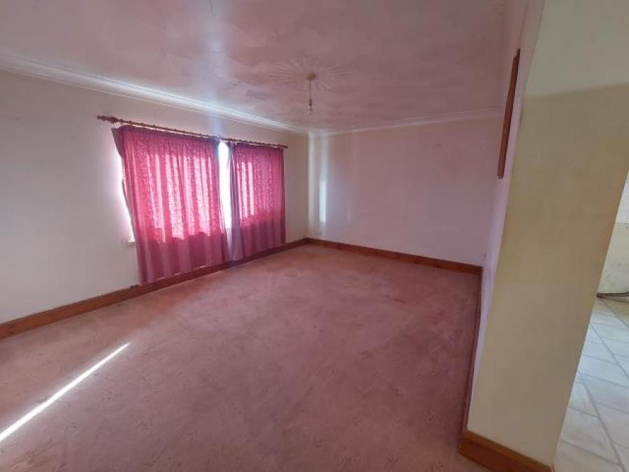 43 Prince Charles Road, St. Austell, Cornwall