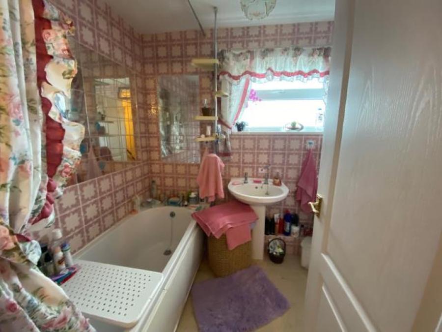 9 Cockington Close, Plymouth