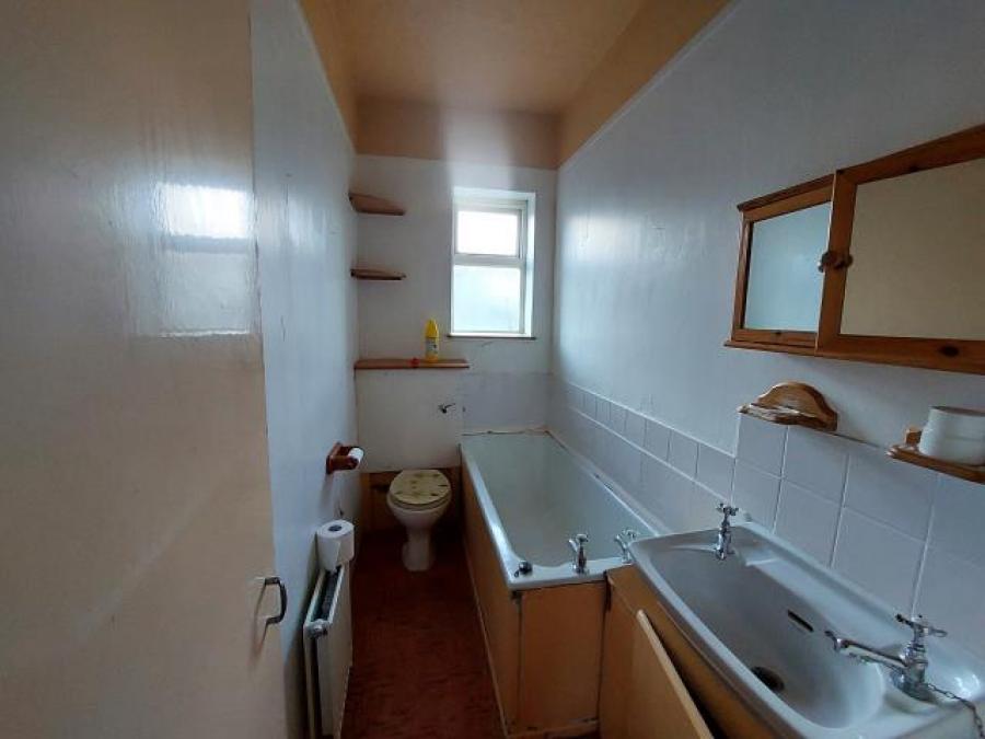 17 Third Avenue, Camels Head, Plymouth