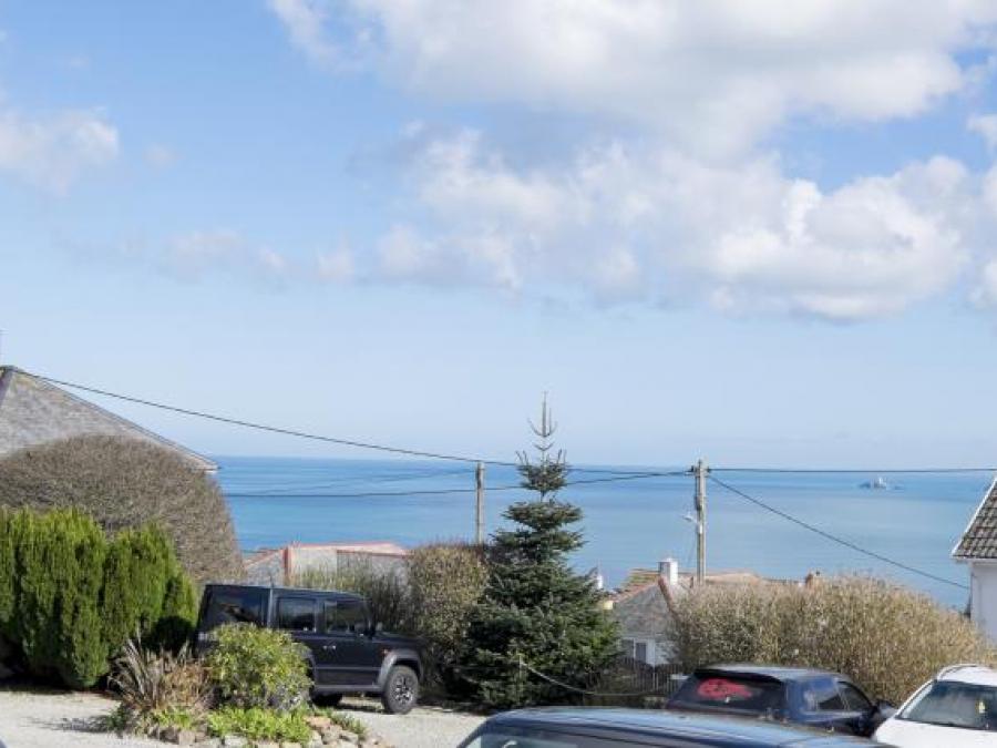 Flat 6, Kelwyn Court, Valley Road, Carbis Bay, St. Ives, Cornwall